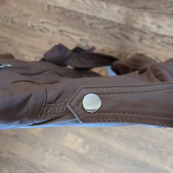 Echt Ledger woman's leather jacket - Picture 12 of 16